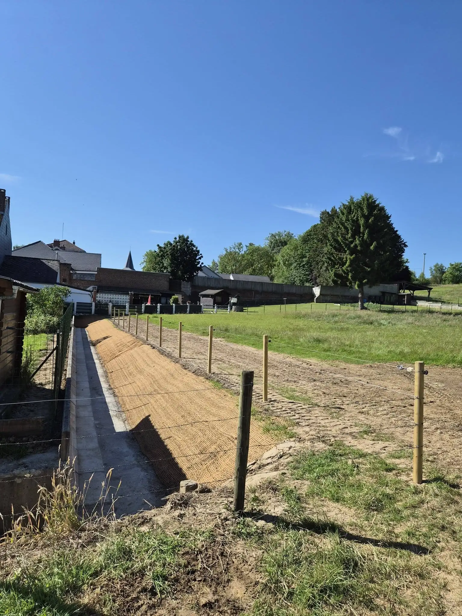 Chantier de terrassement et soutènement à Villers-la-Ville